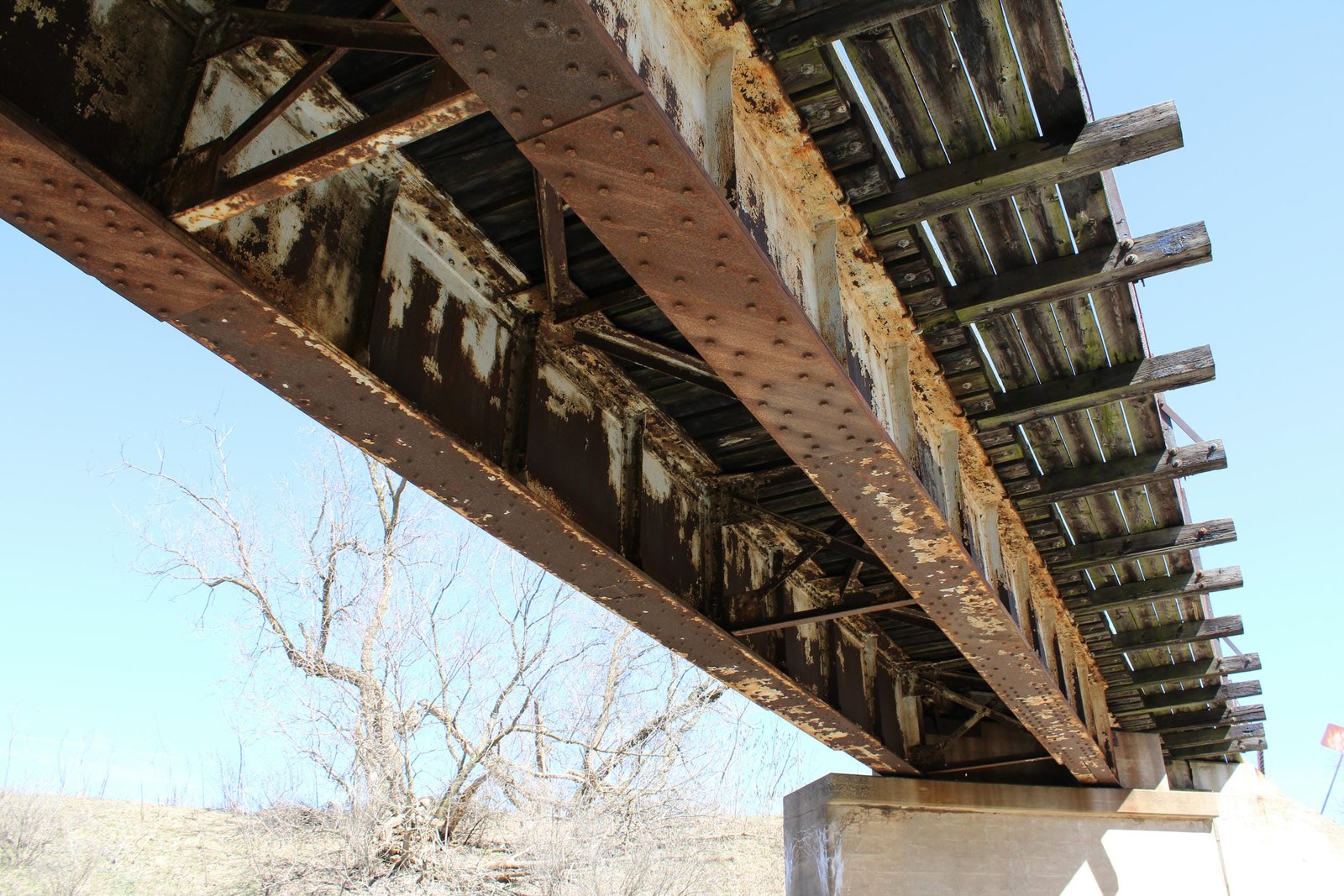 Girder detail